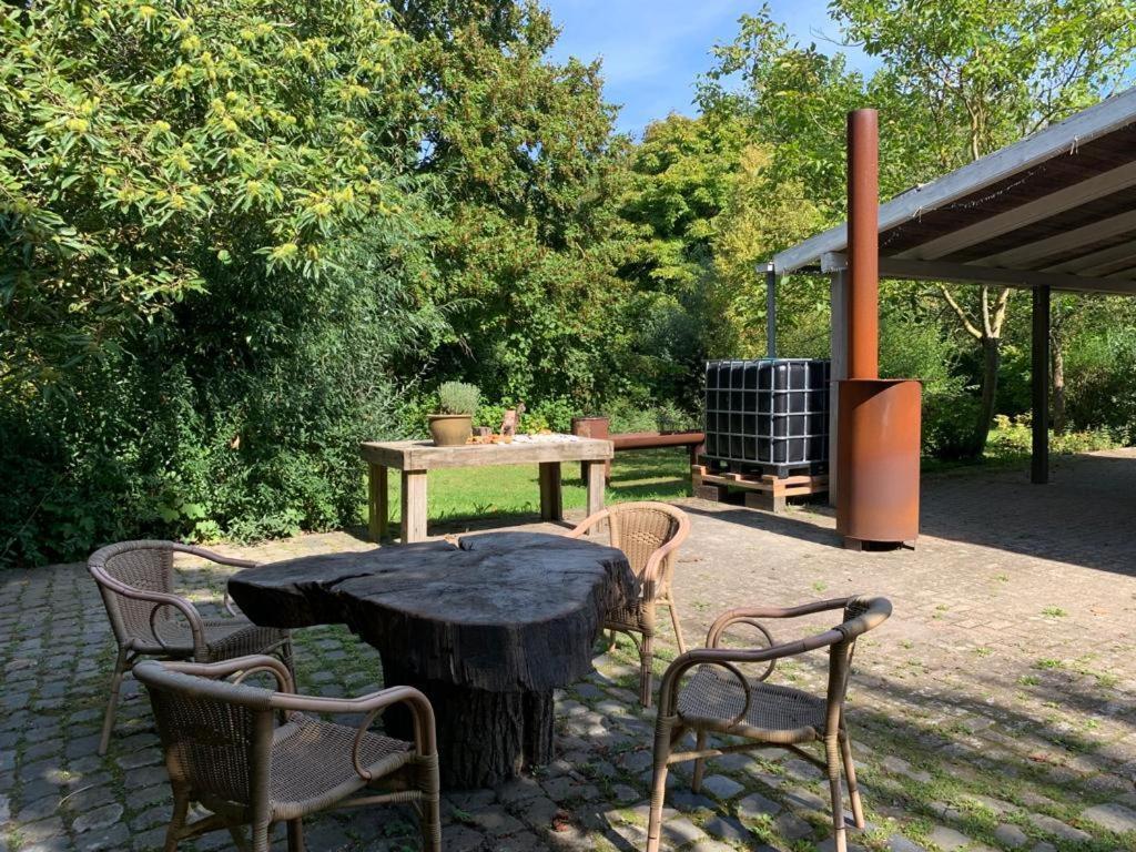 Logeren Op De Thoolse Parel Vakantiehuis Stavenisse Luaran gambar
